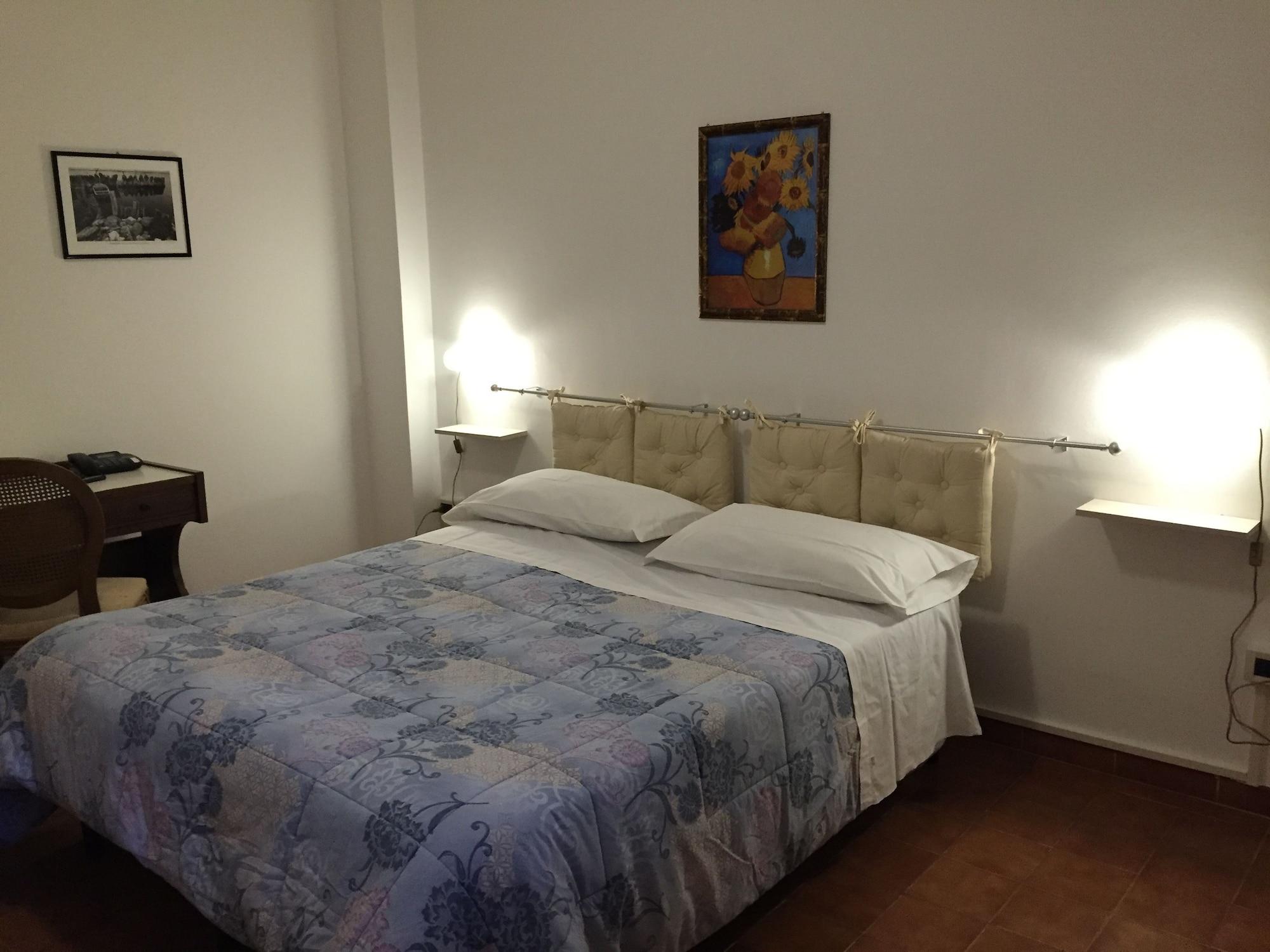 Eden Park Hotel Marina Di Pulsano Luaran gambar