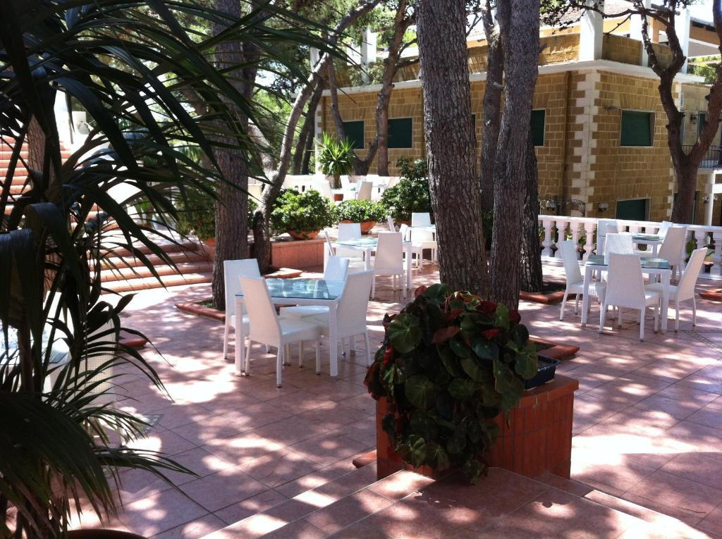 Eden Park Hotel Marina Di Pulsano Luaran gambar