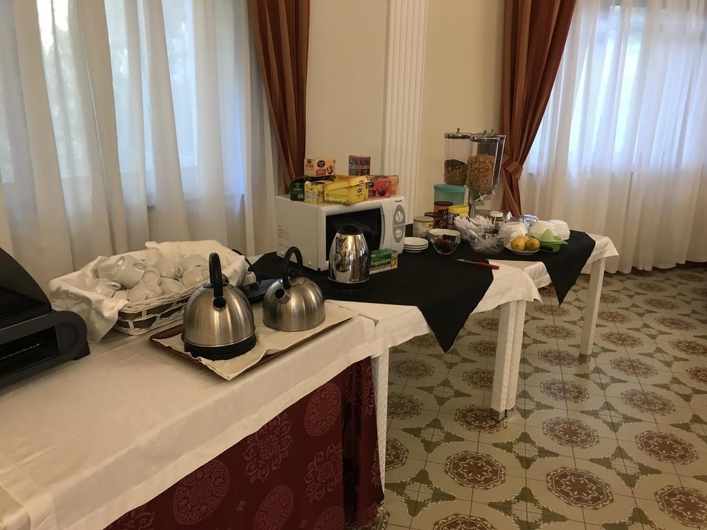 Eden Park Hotel Marina Di Pulsano Luaran gambar