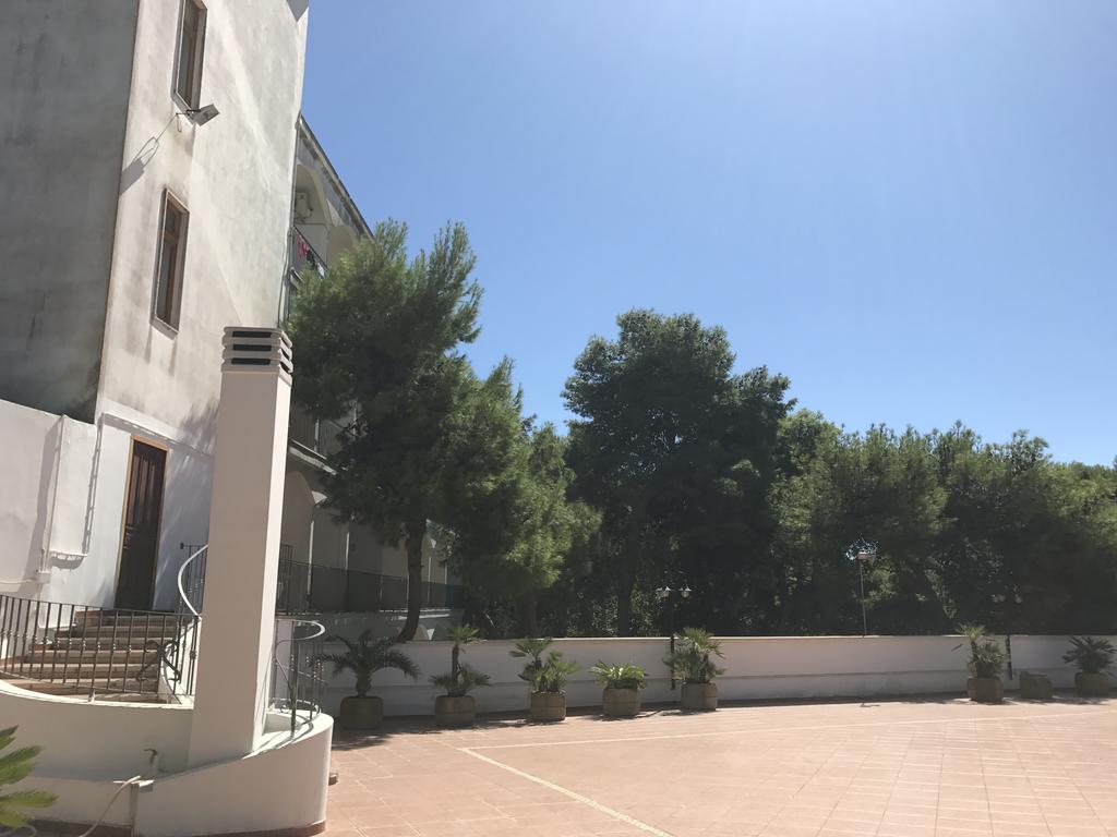 Eden Park Hotel Marina Di Pulsano Luaran gambar