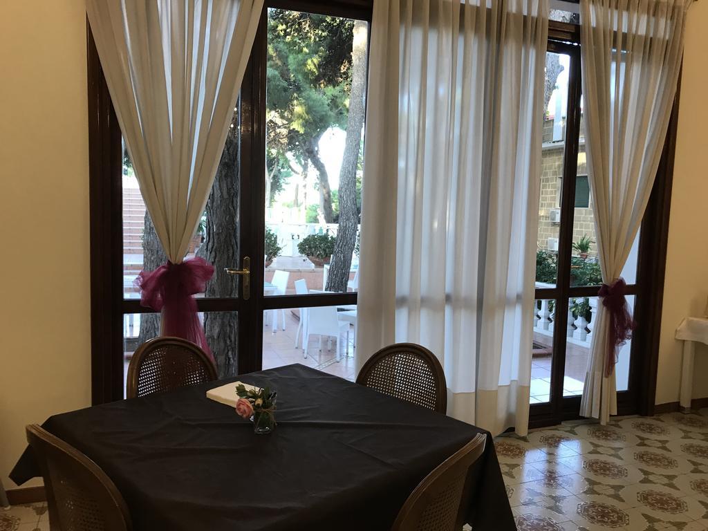 Eden Park Hotel Marina Di Pulsano Luaran gambar